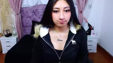 Snapshot of alejandracastr chatting on December 2025 11:15:01 AM ALEJANDRA online show from December 2025 11:15:01 AM