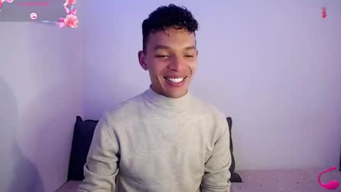 Snapshot of alejandro1993399605 chatting on December 2024 01:02:02 AM Alejandro online show from December 2024 01:02:02 AM