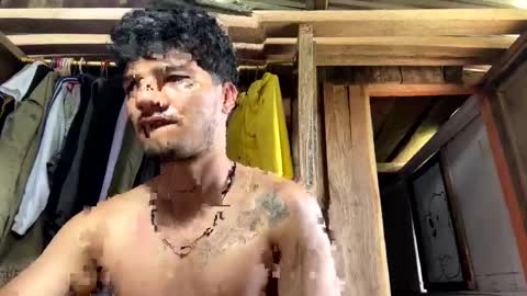 Snapshot of alejandro_miuller chatting on November 2025 12:16:01 PM alejandro_miuller online show from November 2025 12:16:01 PM