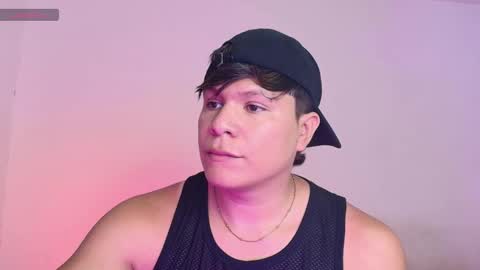 Snapshot of alejandro_vt chatting on October 2025 09:58:02 PM Alejandro G online show from October 2025 09:58:02 PM