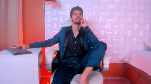 Alejo  online show from February 2025 09:58:02 PM