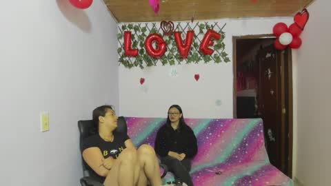 Snapshot of alejita_smithh chatting on February 2025 12:24:01 PM zoe and Kataleya online show from February 2025 12:24:01 PM