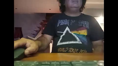 alejito16 online show from October 2025 01:14:02 AM