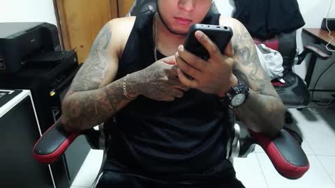 Snapshot of alejoconex6 chatting on November 2025 02:39:02 AM Alejo online show from November 2025 02:39:02 AM