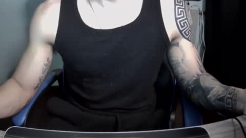 Snapshot of alejoduarte16 chatting on February 2026 05:11:02 PM alejoduarte16 online show from February 2026 05:11:02 PM