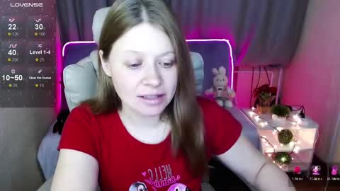 Snapshot of alekasamui chatting on December 2024 11:05:01 PM Aleksa online show from December 2024 11:05:01 PM