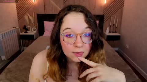 Aleks online show from April 2026 09:01:02 AM