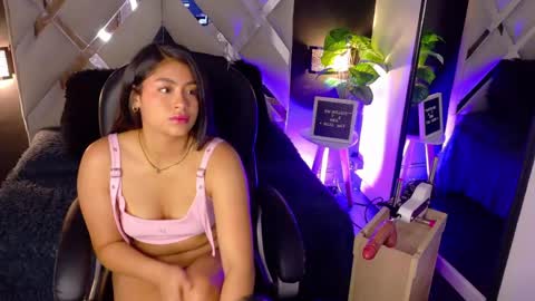Snapshot of aleksa_way chatting on May 2026 04:36:02 PM Aleksa online show from May 2026 04:36:02 PM