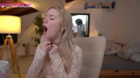 Lexi online show from January 2026 04:05:01 AM