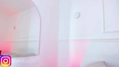 Snapshot of aleksandra_miller chatting on January 2025 06:07:01 PM Aleksandra online show from January 2025 06:07:01 PM