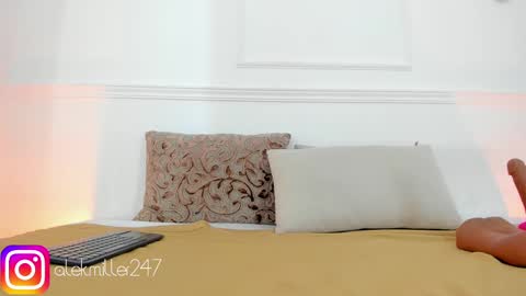 Snapshot of aleksandra_miller chatting on March 2025 03:35:01 PM Aleksandra online show from March 2025 03:35:01 PM