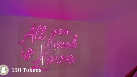 Aleksandra  online show from February 2026 12:32:01 PM