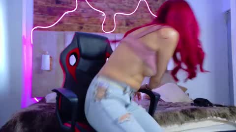 Snapshot of alektra_bryce chatting on September 2025 08:02:01 PM alektra_bryce online show from September 2025 08:02:01 PM