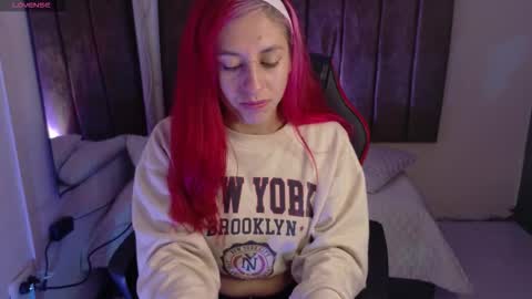 Snapshot of alektra_bryce chatting on November 2025 07:34:02 PM alektra_bryce online show from November 2025 07:34:02 PM