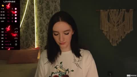 Alena online show from January 2025 12:27:01 AM