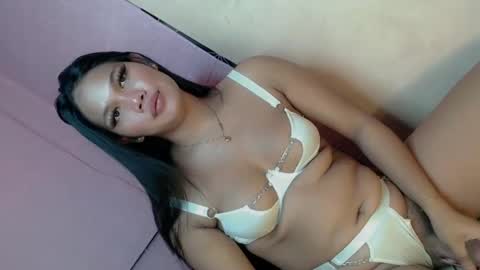 Kimmygirl online show from January 2025 07:32:01 PM