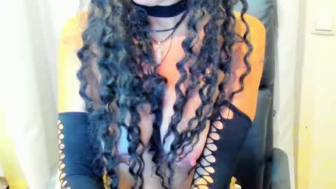 Luly online show from June 2026 11:07:01 PM
