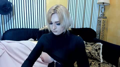 Snapshot of alenarios chatting on November 2025 08:15:02 AM alenarios online show from November 2025 08:15:02 AM