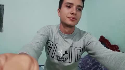 Snapshot of aleo_011 chatting on December 2024 01:53:01 AM Alejandro online show from December 2024 01:53:01 AM