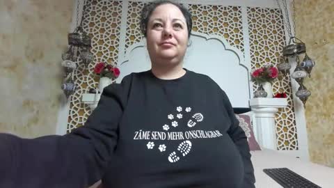 alesha_arabian_ online show from January 2026 05:01:01 AM