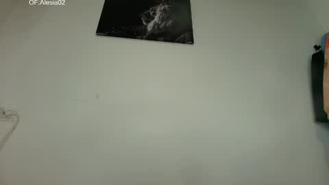 alesia02 online show from April 2026 04:33:02 AM