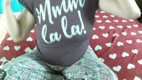 Alesia online show from July 2026 03:05:01 PM