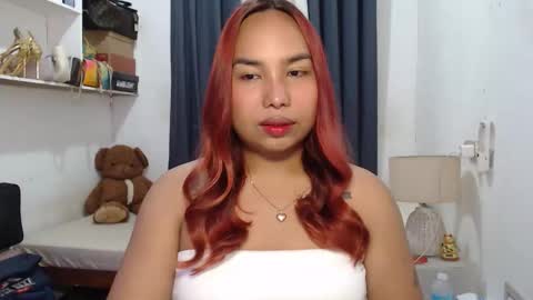 Alessandra online show from October 2025 04:28:01 PM