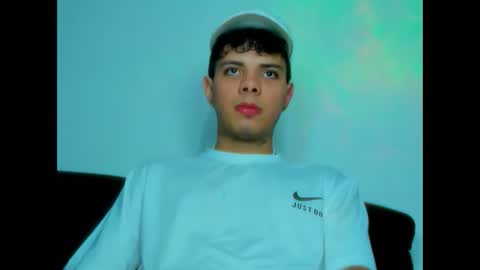 Alessandro online show from February 2026 06:32:02 AM