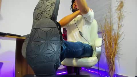 ALESSANDRO  WYE online show from December 2024 01:25:01 AM