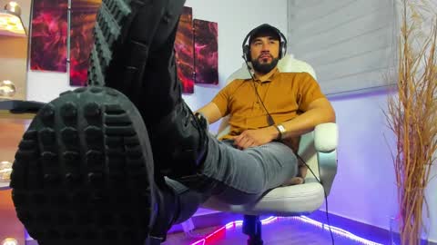 ALESSANDRO  WYE online show from January 2025 09:36:02 AM