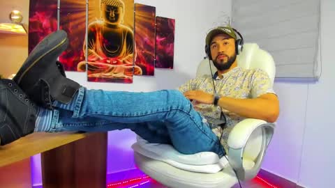 ALESSANDRO  WYE online show from January 2025 05:31:01 AM