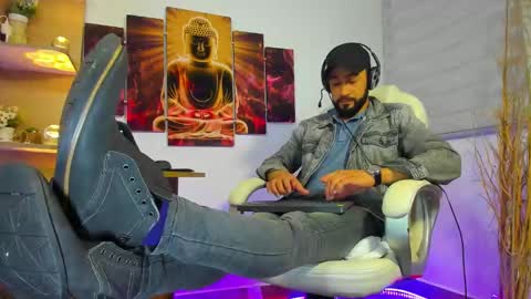 ALESSANDRO  WYE online show from January 2025 04:45:01 AM