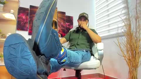 ALESSANDRO  WYE online show from February 2025 02:01:01 PM