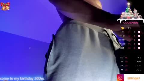 Kciqu3  Independent model online show from December 2024 08:04:01 PM