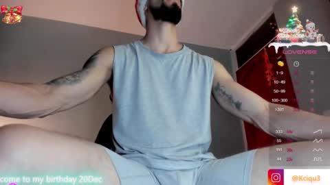 Kciqu3  Independent model online show from December 2024 11:28:02 PM