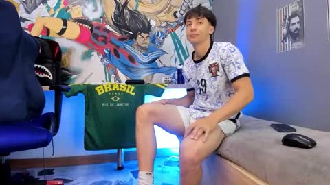 Snapshot of alessandro_dybala chatting on October 2025 12:48:02 PM Alessandro Dybala online show from October 2025 12:48:02 PM