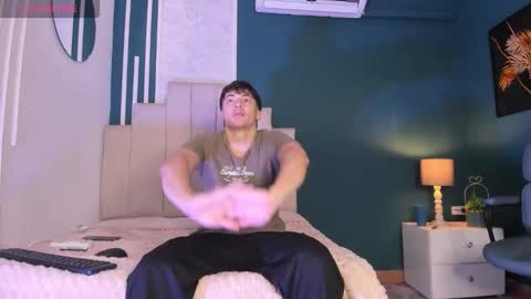 Snapshot of alessandro_dybala chatting on November 2025 12:16:01 PM Alessandro Dybala online show from November 2025 12:16:01 PM