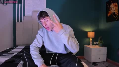 Snapshot of alessandro_dybala chatting on November 2025 12:16:01 PM Alessandro Dybala online show from November 2025 12:16:01 PM