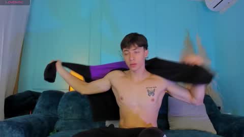 Snapshot of alessandro_dybala chatting on December 2025 12:47:02 PM Alessandro Dybala online show from December 2025 12:47:02 PM