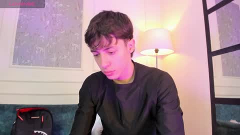 Snapshot of alessandro_dybala chatting on December 2025 12:54:01 PM Alessandro Dybala online show from December 2025 12:54:01 PM