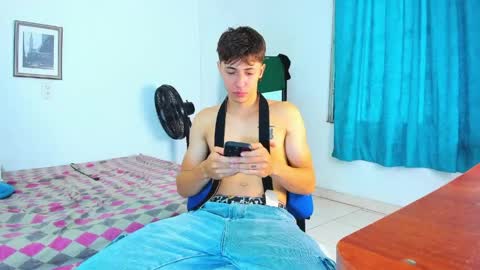 Alessandro Dybala online show from April 2026 01:26:01 PM