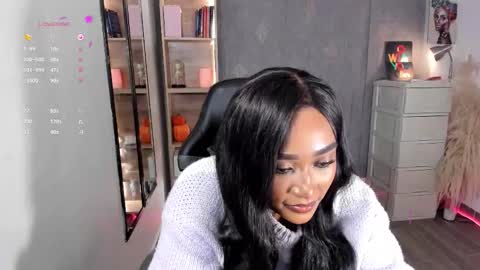 Snapshot of alessia_anderson07 chatting on October 2025 11:01:02 PM Yy online show from October 2025 11:01:02 PM