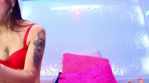 Alessia Clarky online show from April 2026 02:00:02 AM