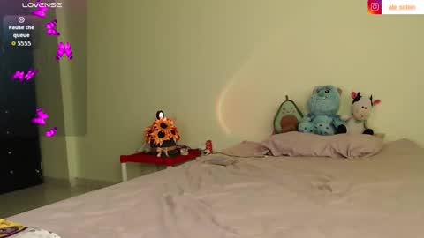 alessia_santorinni online show from March 2026 07:42:02 PM