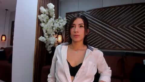 alessianoir online show from March 2026 07:54:01 PM