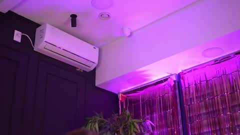 Natasha online show from April 2026 05:13:02 PM