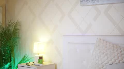 Snapshot of alessiaplays chatting on February 2026 07:53:02 PM Alessia online show from February 2026 07:53:02 PM