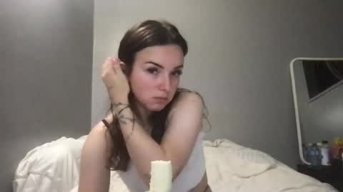 Snapshot of alessiasnow chatting on November 2025 12:08:02 AM Alessia Snow online show from November 2025 12:08:02 AM