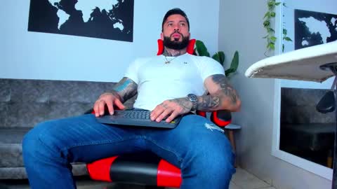 Aless Rose online show from February 2026 08:05:02 PM