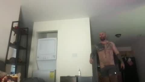 Snapshot of alesterwhite chatting on November 2025 02:11:01 PM alesterwhite online show from November 2025 02:11:01 PM